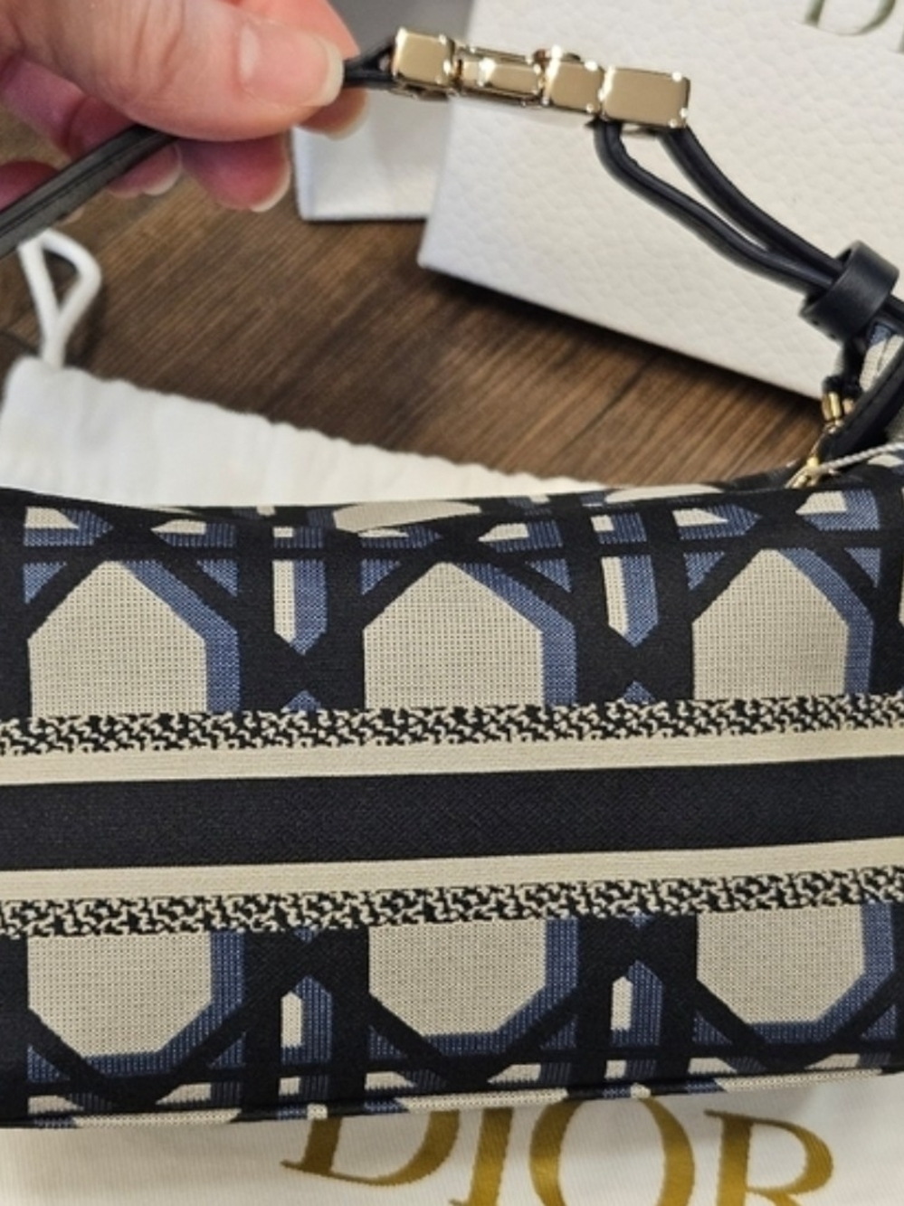 CHRISTIAN DIOR DiorTravel Nomad Pouch Oblique Navy Canvas Italy Box And Dust Bag - Picture 10 of 15